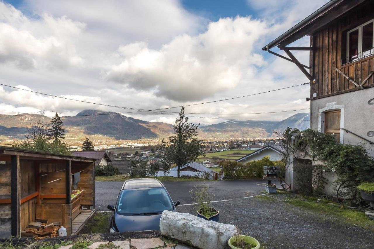 Aux Bois Dhermy Marnaz Exterior photo